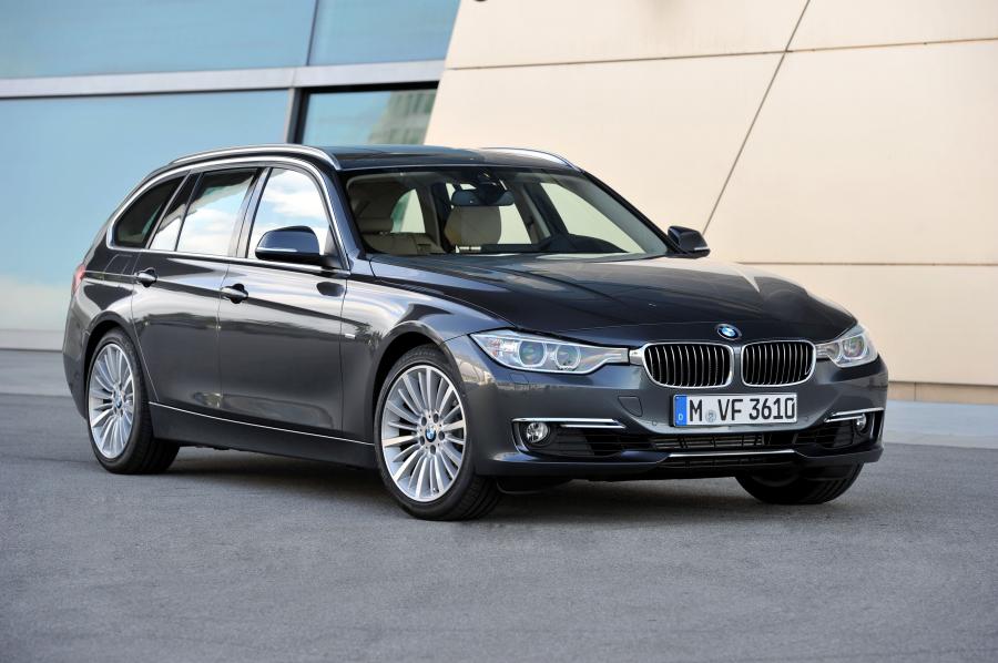 BMW 328i Touring Luxury 2012 года  (фото 132 из 200)